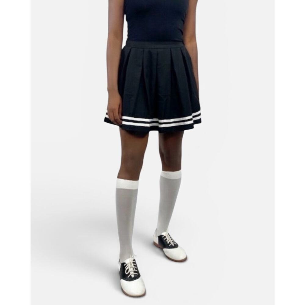 Hot Topic Black Pleated Cheer Skirt White Stripe Hem Goth Emo Schoolgirl Sz M
